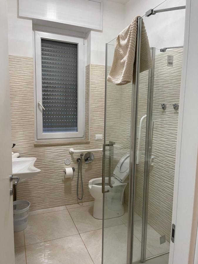 לינה וארוחת בוקר ברגמו Joys House מראה חיצוני תמונה