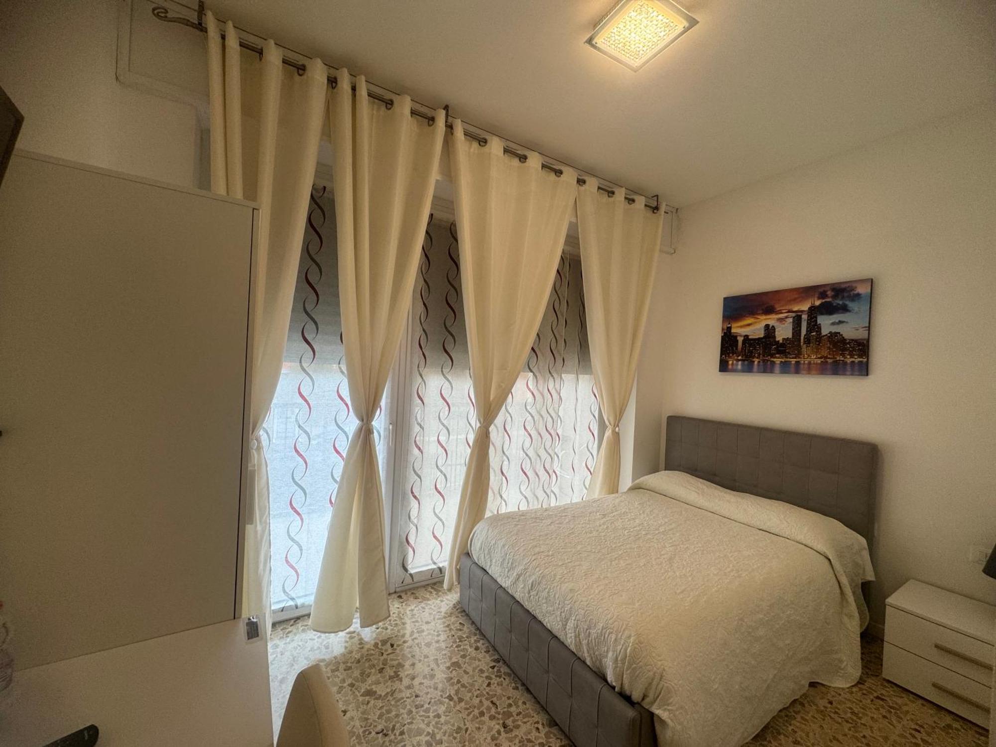 לינה וארוחת בוקר ברגמו Joys House מראה חיצוני תמונה